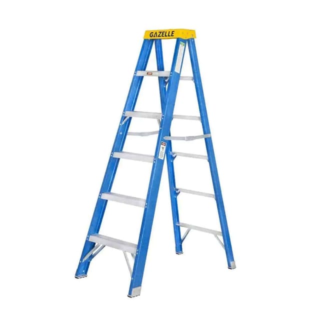 Gazelle Fiberglass Step Ladder, 6 ft, Non-Conductive, 136 kg Rating