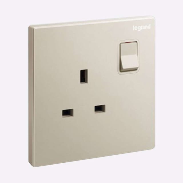 Legrand Galion 13A Single Switched Socket with LED, Compact Power with Status, Suitable for Office & Home - Champagne