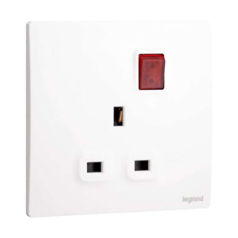 Legrand Mallia Senses 13A 1 Gang Single Pole Switched Socket with LED, Status-Lit Single Outlet, Suitable for Home & Office - White