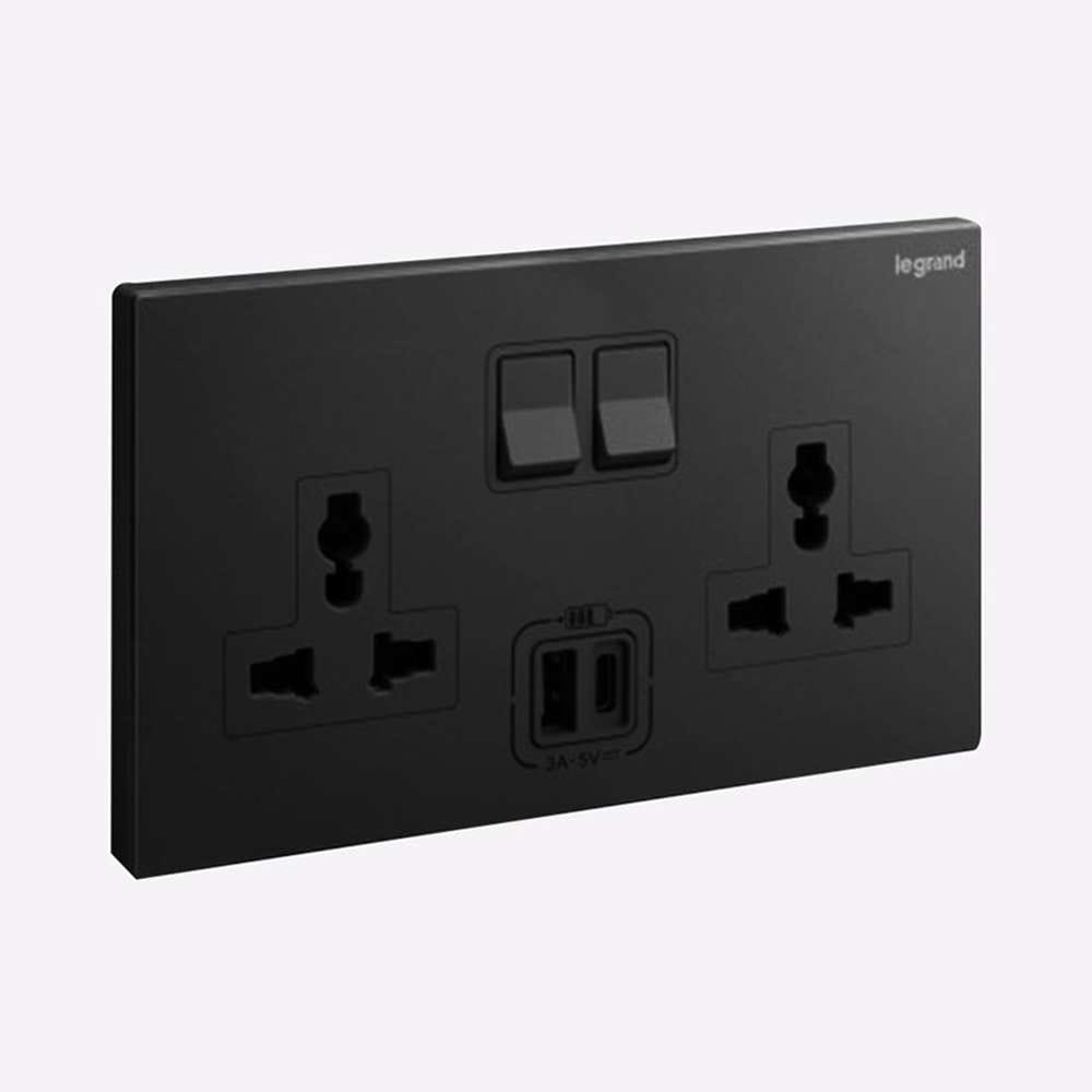 Legrand Galion 2-Gang Universal Switched Socket with USB-A & USB-C, Twin Universal & Charge, Suitable for Home - Black