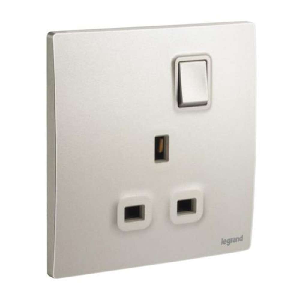 Legrand Mallia Senses 13A 1 Gang Single Pole Switched Socket, Single Outlet, Premium Finish, Suitable for Home & Office - Champagne